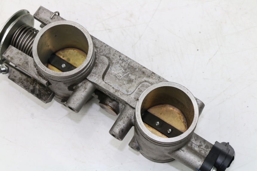 photo de INJECTION THROTTLE BODIES BMW C GT 650 (2012 - 2015)