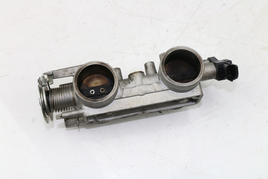 photo de INJECTION THROTTLE BODIES BMW C GT 650 (2012 - 2015)