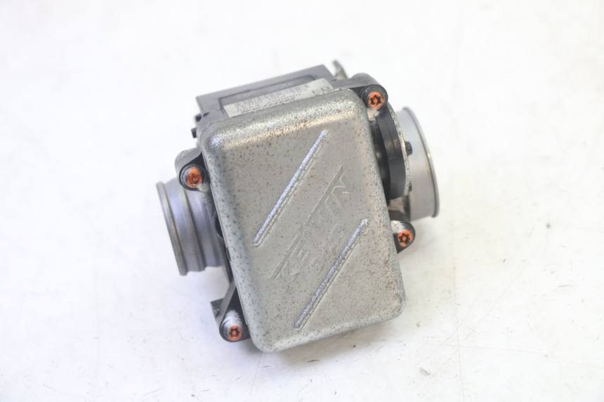 photo de INJECTION HONDA FES S-WING SWING ABS 125 (2007 - 2015)