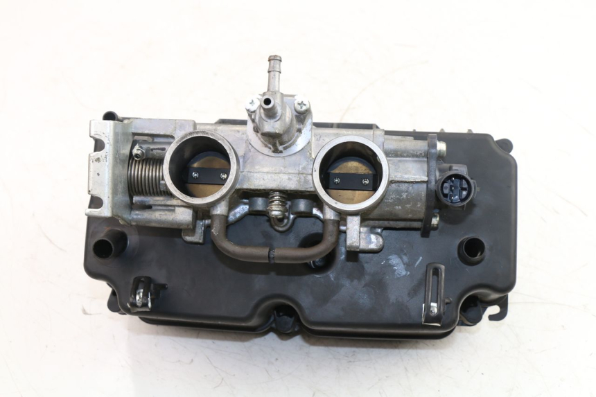 photo de INJECTION THROTTLE BODIES HONDA FJS SILVER WING SILVERWING 400 (2005 - 2008)