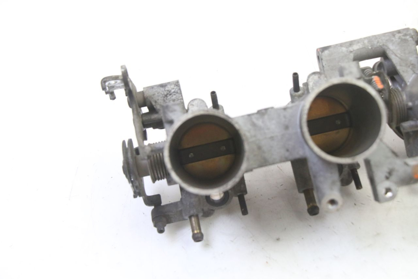 photo de INJECTION THROTTLE BODIES YAMAHA FZ6 FAZER S2 600 (2007 - 2011)