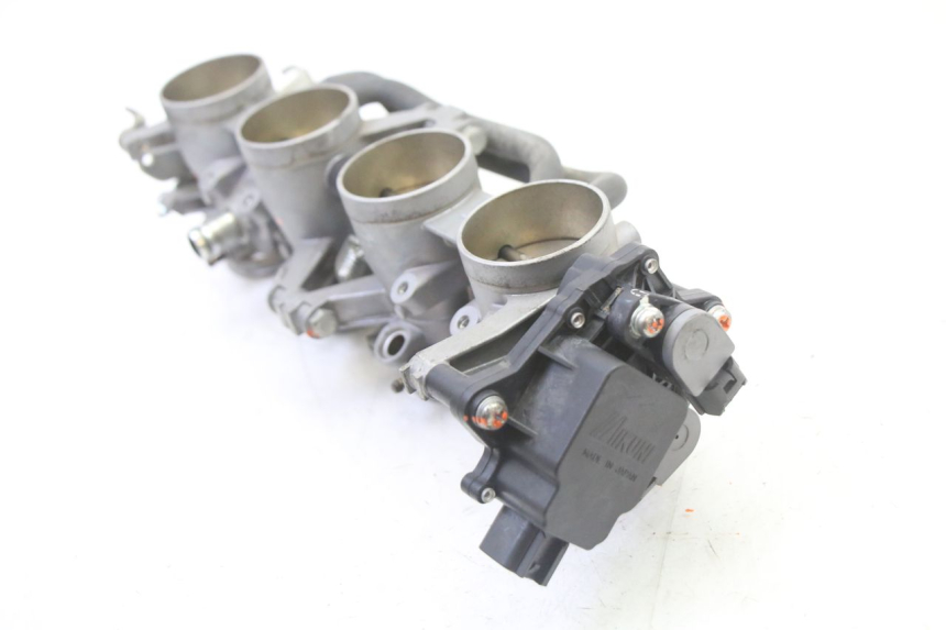 photo de INJECTION THROTTLE BODIES SUZUKI GSR 750 (2011 - 2017)