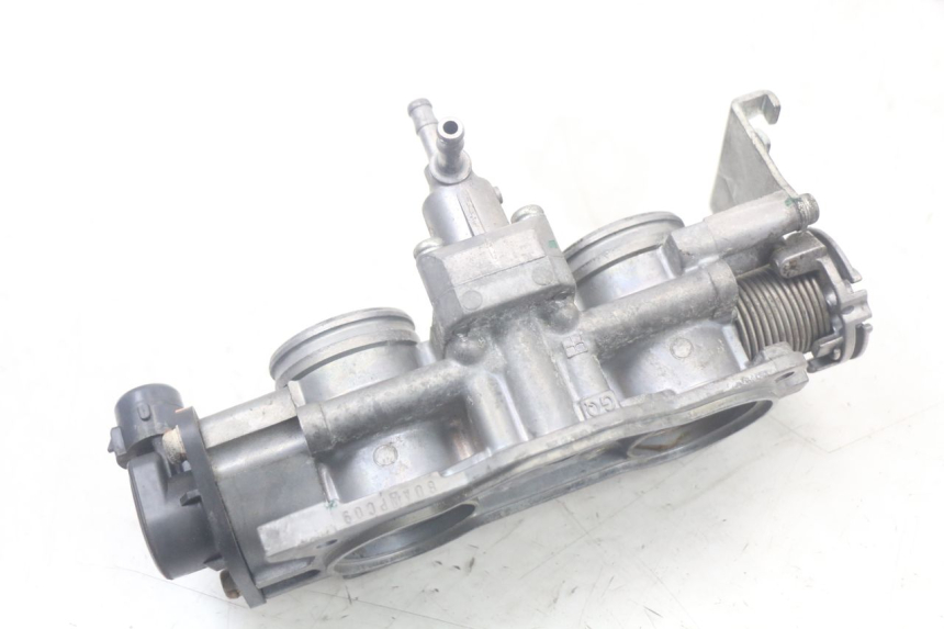 photo de INJECTION THROTTLE BODIES HONDA FJS SILVERWING SILVER WING 600 (2001 - 2010)