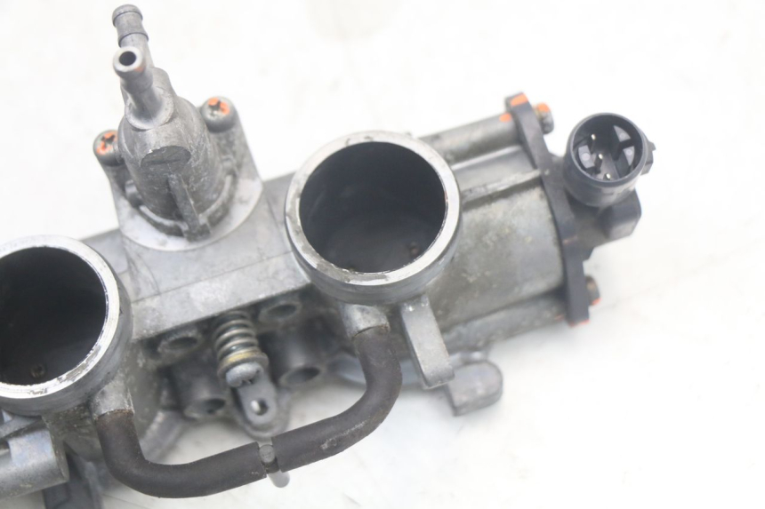 photo de INJECTION THROTTLE BODIES HONDA FJS SILVERWING SILVER WING 600 (2001 - 2010)