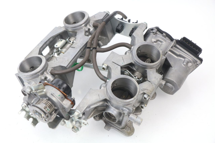 photo de INJECTION THROTTLE BODIES HONDA VFR F 1200 (2010 - 2015)