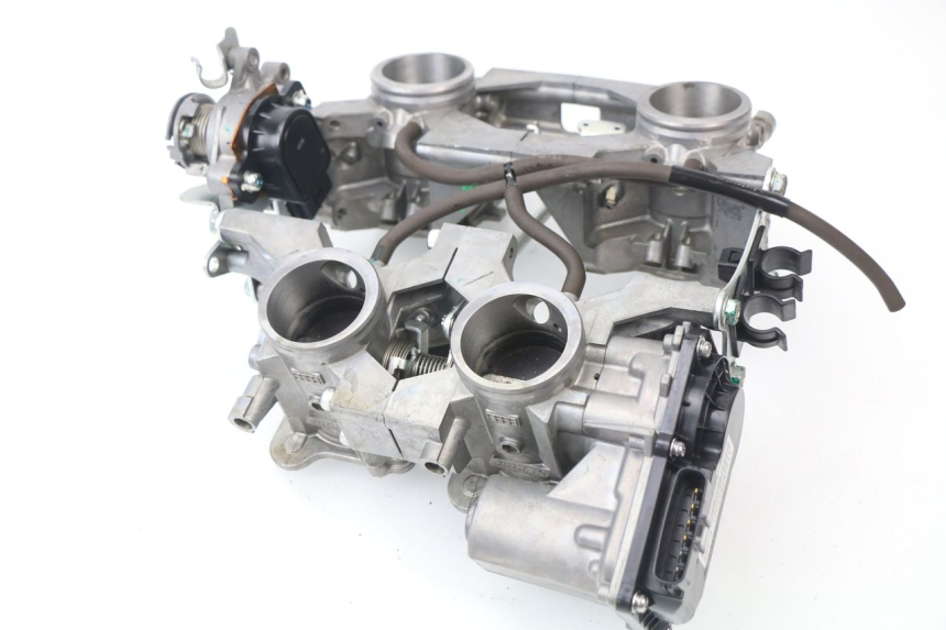 photo de INJECTION THROTTLE BODIES HONDA VFR F 1200 (2010 - 2015)