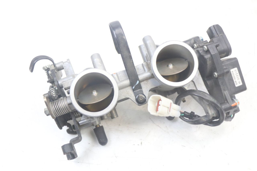 photo de INJECTION THROTTLE BODIES KAWASAKI ER-6 ER6 N 650 (2012 - 2016)