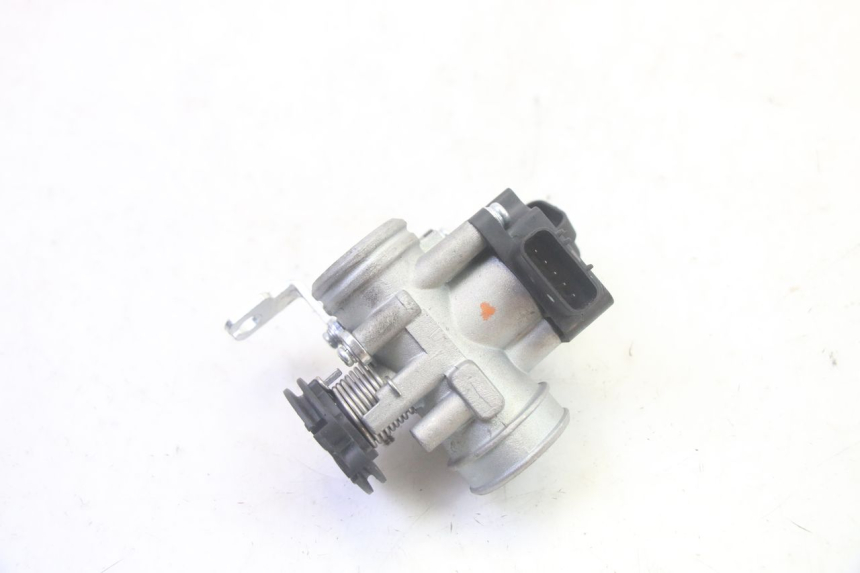 photo de INJECTION THROTTLE BODIES JM MOTORS SANTANA EVO 50 (2024 - 2026) - Zoom on usage condition