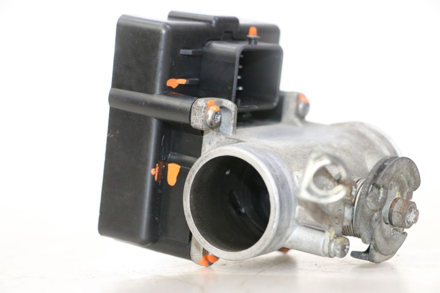 photo de INJECTION THROTTLE BODIES PEUGEOT SATELIS 125 (2013 - 2018)