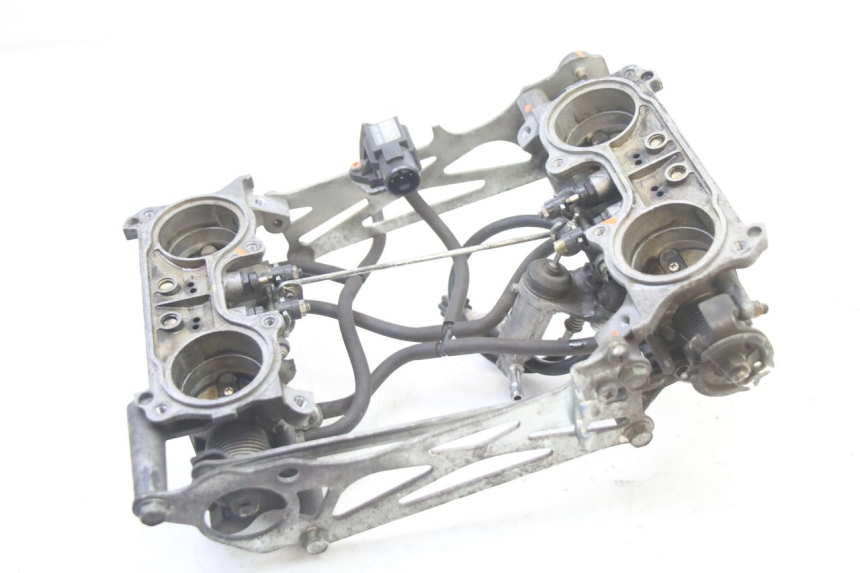 photo de INJECTION THROTTLE BODIES HONDA ST PAN EUROPEAN 1300 (2002 - 2013)