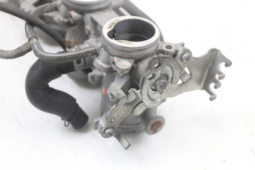 photo de INJECTION THROTTLE BODIES SUZUKI GSR 750 (2011 - 2017)