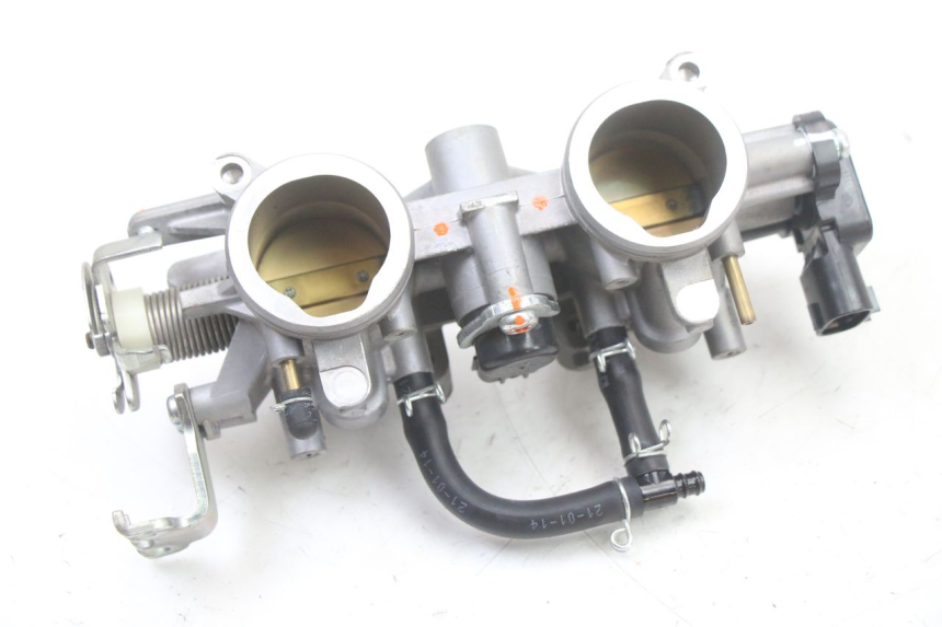 photo de INJECTION THROTTLE BODIES YAMAHA TRACER 7 700 (2020 - 2024) - Zoom on usage condition