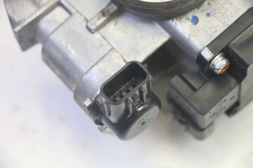 photo de INJECTION THROTTLE BODIES YAMAHA TRICITY 300 (2020 - 2024) - Alternative perspective