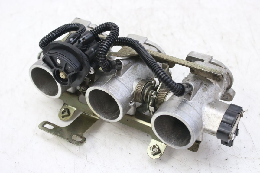 photo de INJECTION TRIUMPH SPRINT ST 955 (1999 - 2001)