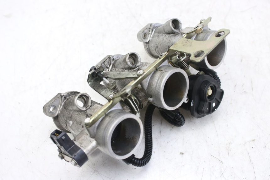 photo de INJECTION TRIUMPH SPRINT ST 955 (1999 - 2001)