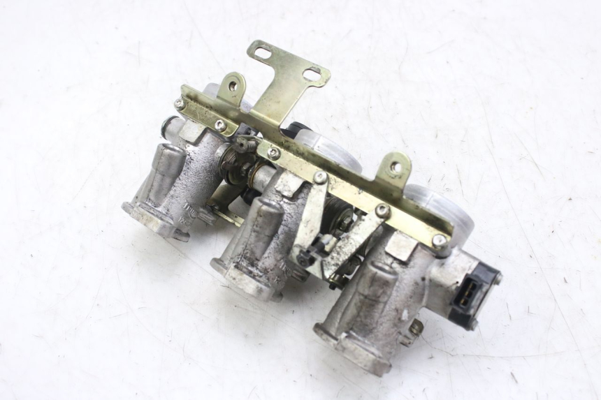 photo de INJECTION TRIUMPH SPRINT ST 955 (1999 - 2001)