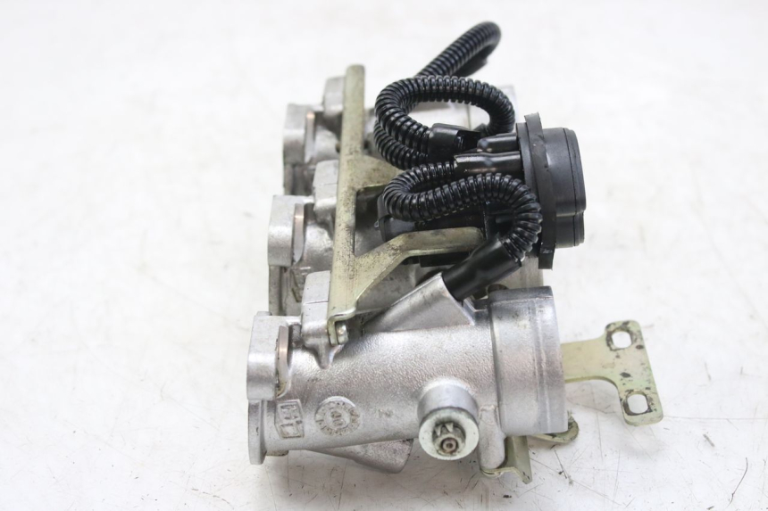 photo de INJECTION TRIUMPH SPRINT ST 955 (1999 - 2001)