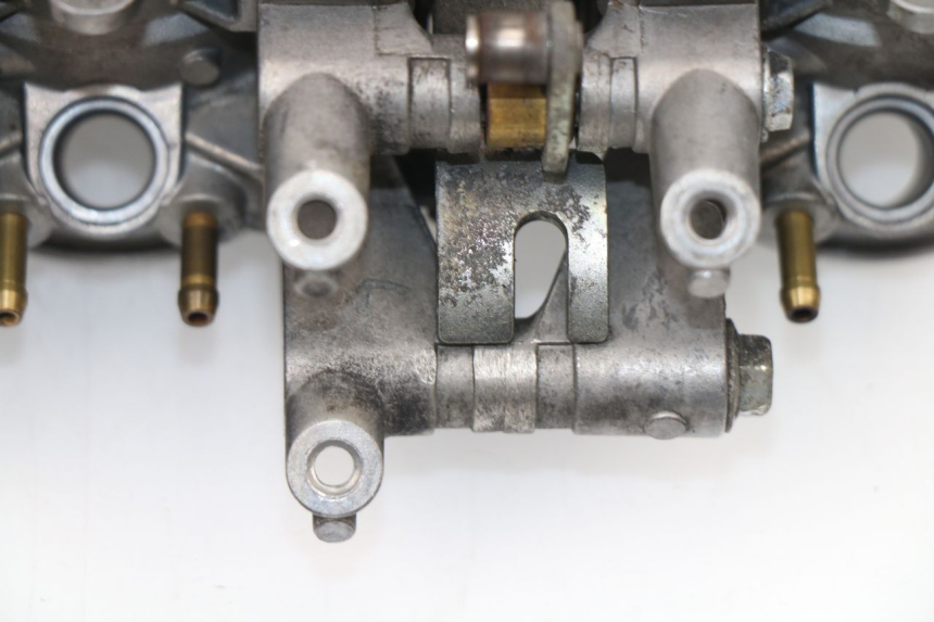 photo de INJECTION THROTTLE BODIES TRIUMPH STREET TRIPLE 675 (2007 - 2012)
