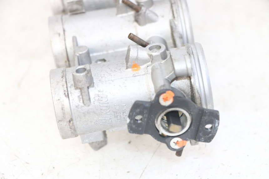photo de INJECTION THROTTLE BODIES YAMAHA XJ6 ABS 600 (2008 - 2016)