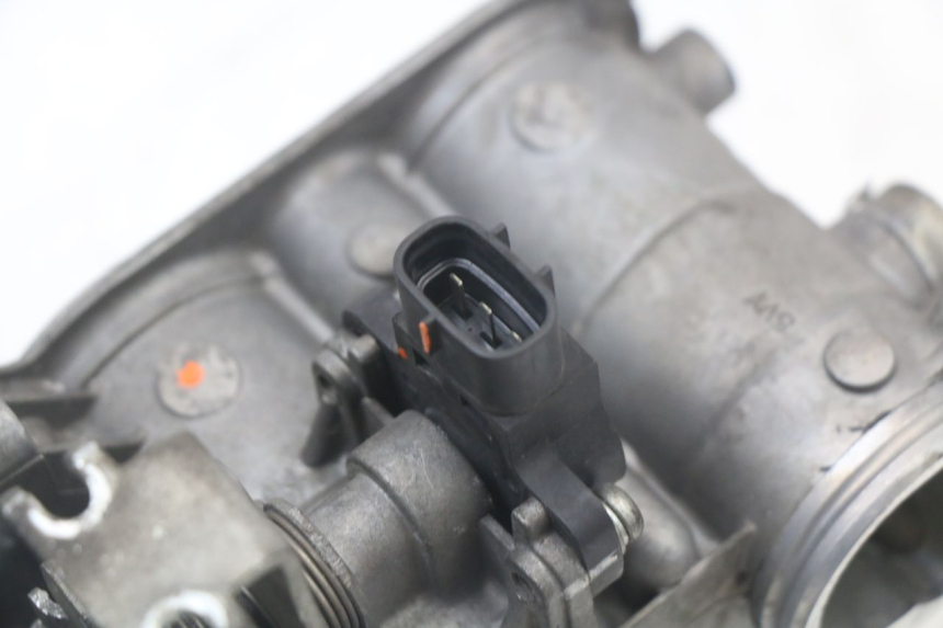 photo de INJECTION THROTTLE BODIES YAMAHA FZ1 FAZER 1000 (2007 - 2009)