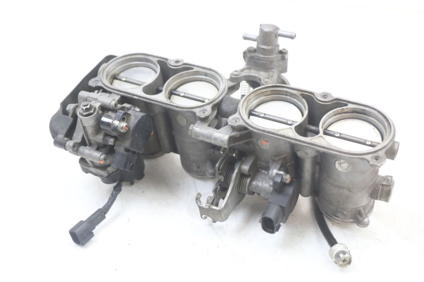 photo de INJECTION THROTTLE BODIES YAMAHA FZ1 FAZER 1000 (2007 - 2009)