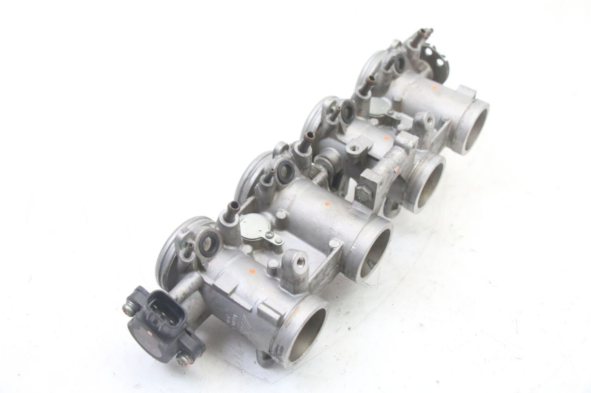 photo de INJECTION THROTTLE BODIES YAMAHA XJ6 600 (2008 - 2016)