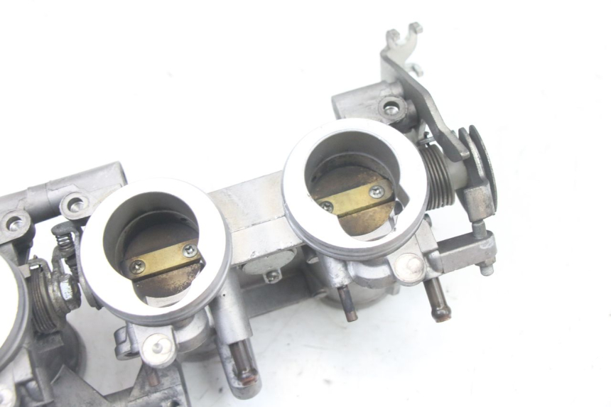 photo de INJECTION THROTTLE BODIES YAMAHA XJ6 600 (2008 - 2016)