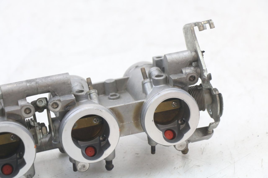 photo de INJECTION THROTTLE BODIES YAMAHA XJ6 ABS 600 (2008 - 2016)