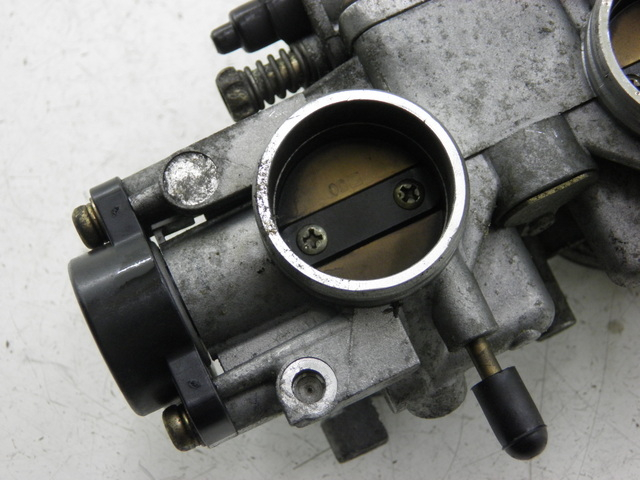 photo de INJECTION THROTTLE BODIES YAMAHA XP T-MAX TMAX 500 (2004 - 2007)