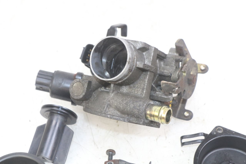 photo de INJECTION YAMAHA YP MAJESTY 400 (2004 - 2008)