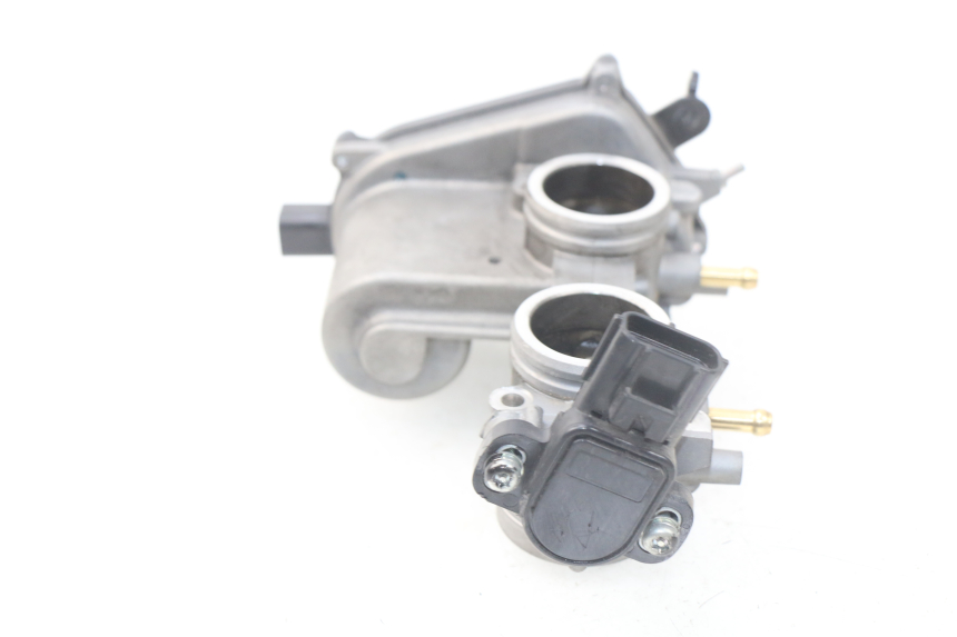 photo de INJECTION THROTTLE BODIES YAMAHA YP T-MAX TMAX 530 (2017 - 2020)
