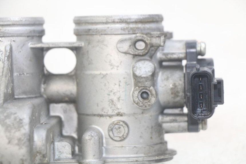 photo de INJECTION YAMAHA YZF R1 1000 (2007 - 2008)