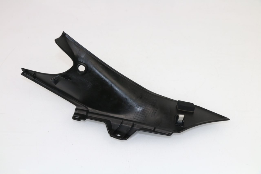 photo de RIGHT INNER FRONT FAIRING HONDA CBR R 125 (2011 - 2016)