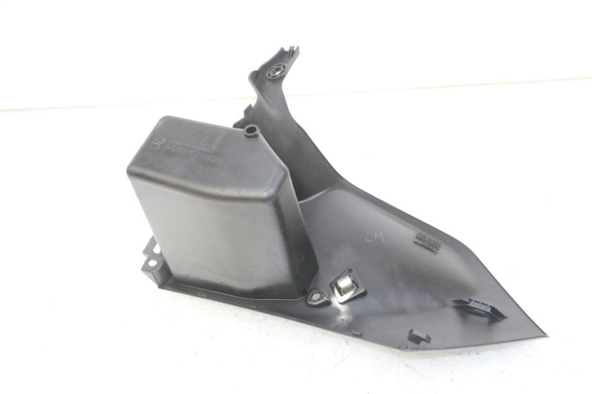 photo de RIGHT INNER FRONT FAIRING HONDA NTV DEAUVILLE ABS 700 (2007 - 2016)