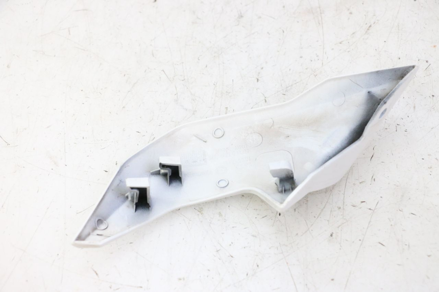 photo de LEFT INNER FRONT FAIRING BMW G310 R 310 (2016 - 2020)