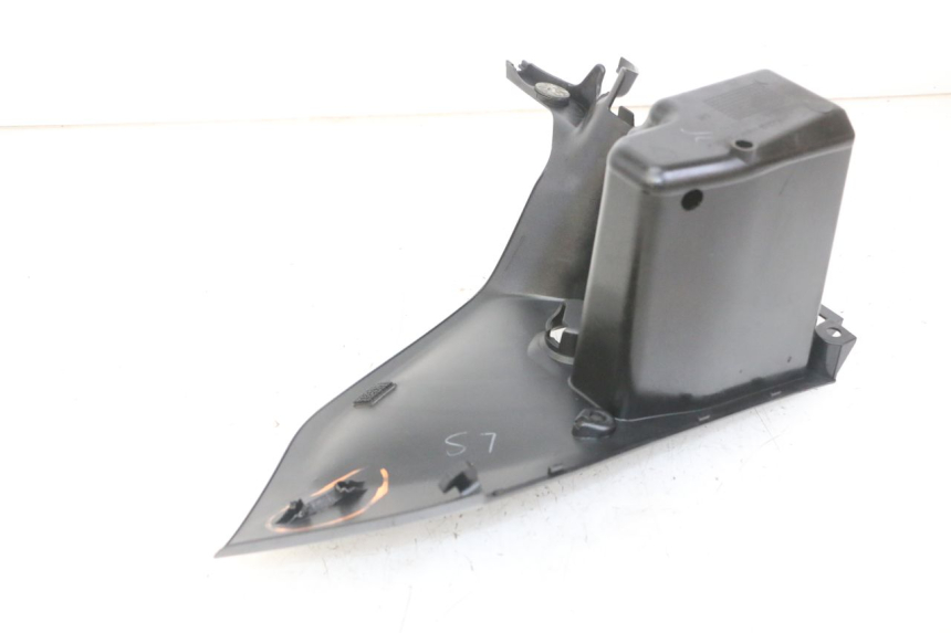 photo de LEFT INNER FRONT FAIRING HONDA NTV DEAUVILLE ABS 700 (2007 - 2016)