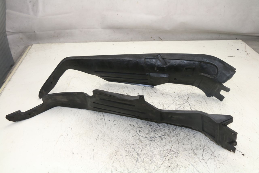 photo de INNER FRONT FAIRING BMW K 75 RT ABS 750 (1989 - 1997)