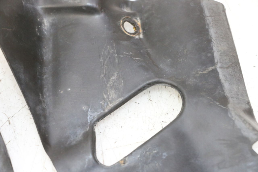 photo de INNER FRONT FAIRING TRIUMPH SPRINT 900 (1995 - 1998)