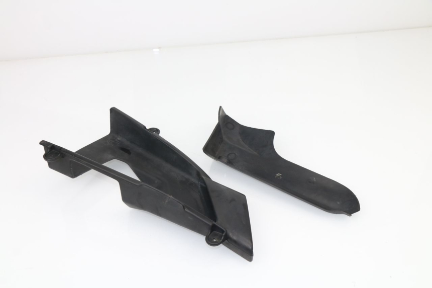photo de INNER FRONT FAIRING DUCATI SS IE 900 (1998 - 2003)