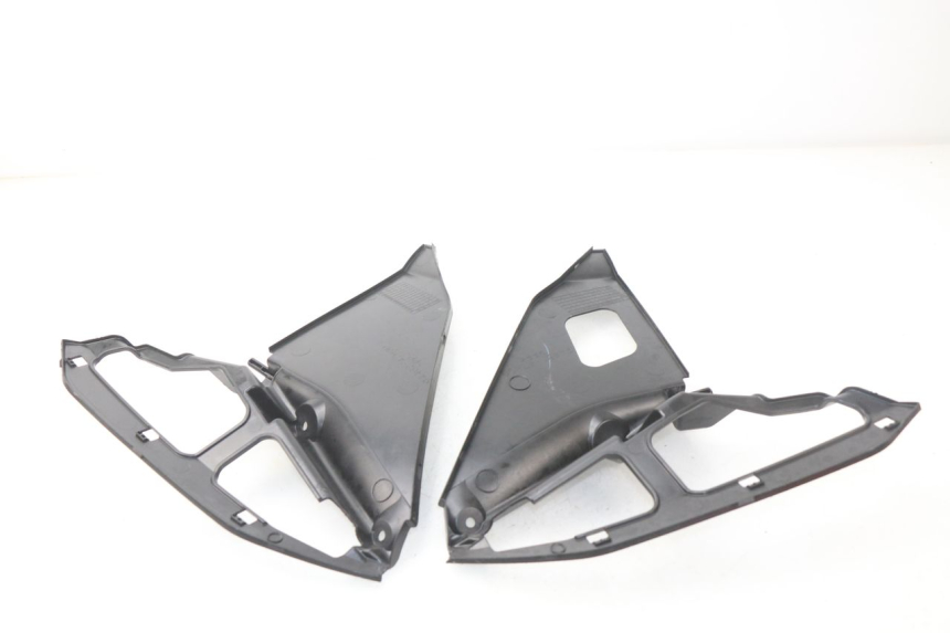 photo de INNER FRONT FAIRING SUZUKI GSX-R GSXR K16 1000 (2012 - 2016)