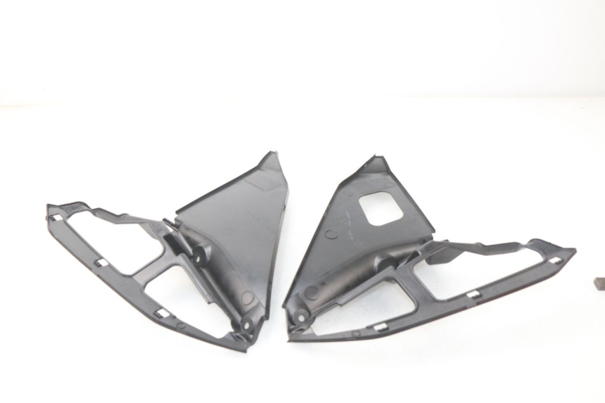 photo de INNER FRONT FAIRING SUZUKI GSX-R GSXR K16 1000 (2012 - 2016)