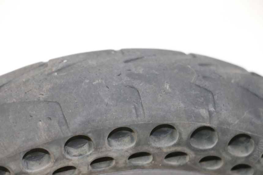 photo de REAR RIM AND TIRE URBANGLIDE 100XS 1