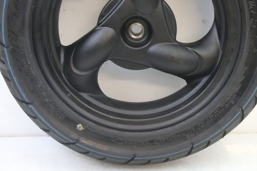 photo de REAR RIM AND TIRE KYMCO AGILITY 4T 50 (2005 - 2018)