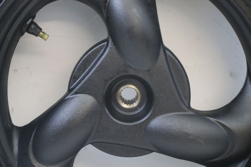 photo de REAR RIM AND TIRE KYMCO AGILITY 4T 50 (2005 - 2018)