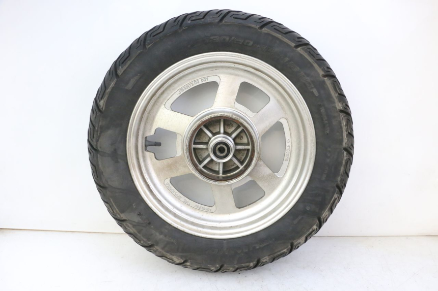 photo de REAR RIM AND TIRE HYOSUNG GV AQUILA 125 (2000 - 2004)