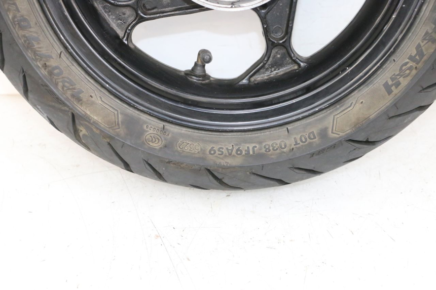 photo de REAR RIM AND TIRE MAG POWER BOMBERS 4T 50 (2016 - 2026) - Markings and original references