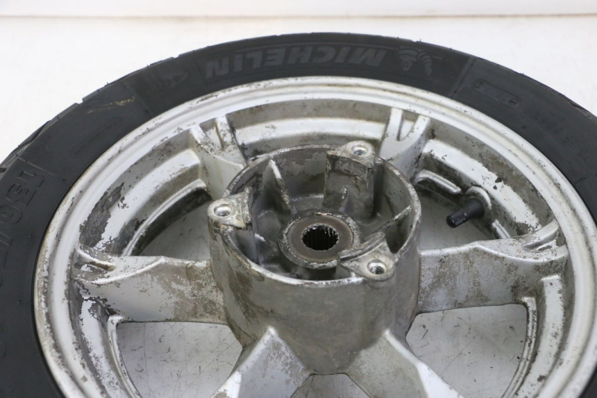 photo de REAR RIM AND TIRE SUZUKI BURGMAN 125 (2007 - 2014)