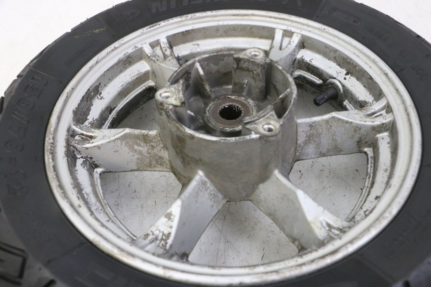 photo de REAR RIM AND TIRE SUZUKI BURGMAN 125 (2007 - 2014)