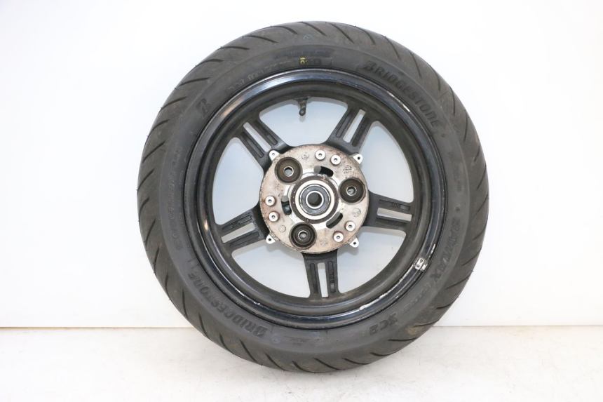 photo de REAR RIM AND TIRE SUZUKI BURGMAN 650 (2013 - 2020)