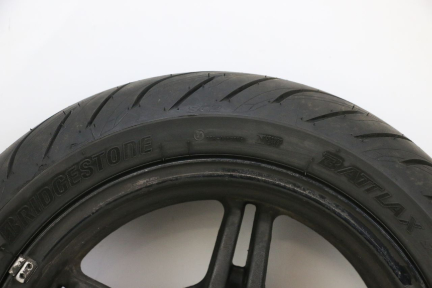 photo de REAR RIM AND TIRE SUZUKI BURGMAN 650 (2013 - 2020)